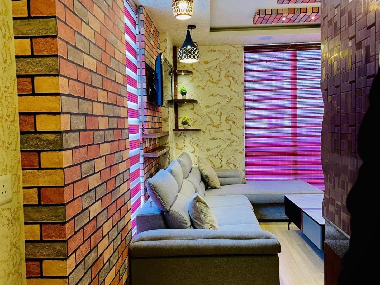 Dolphin Inn & Suites Manhattan 러크나우 외부 사진